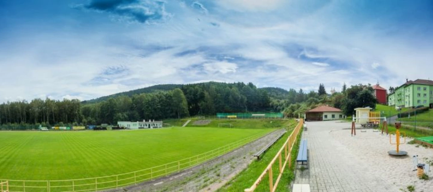 TJ SOKOL Teplá, z.s. : FK Olympie Březová B 9:2 (5:0)